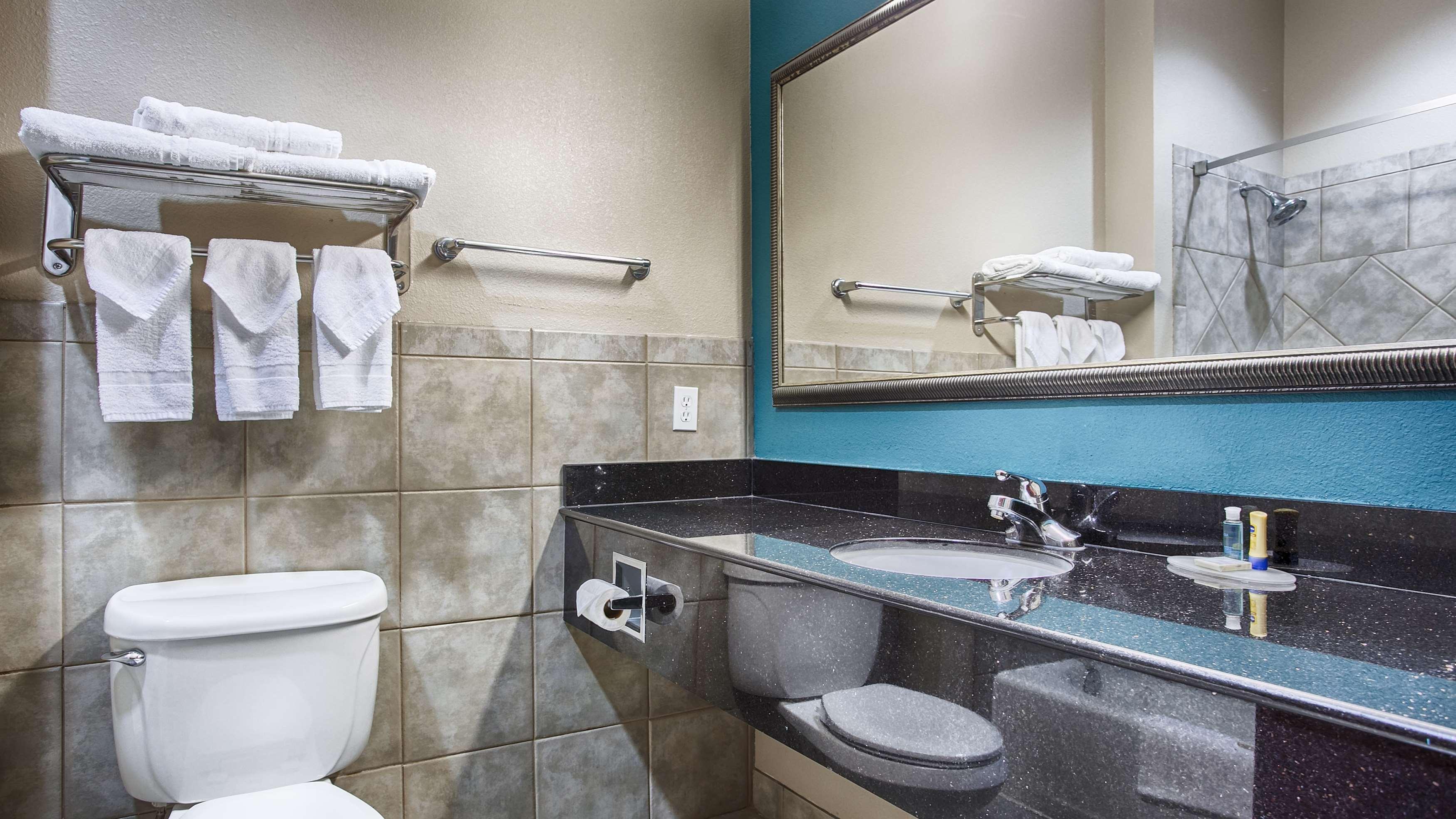 Best Western Mineola Inn Экстерьер фото