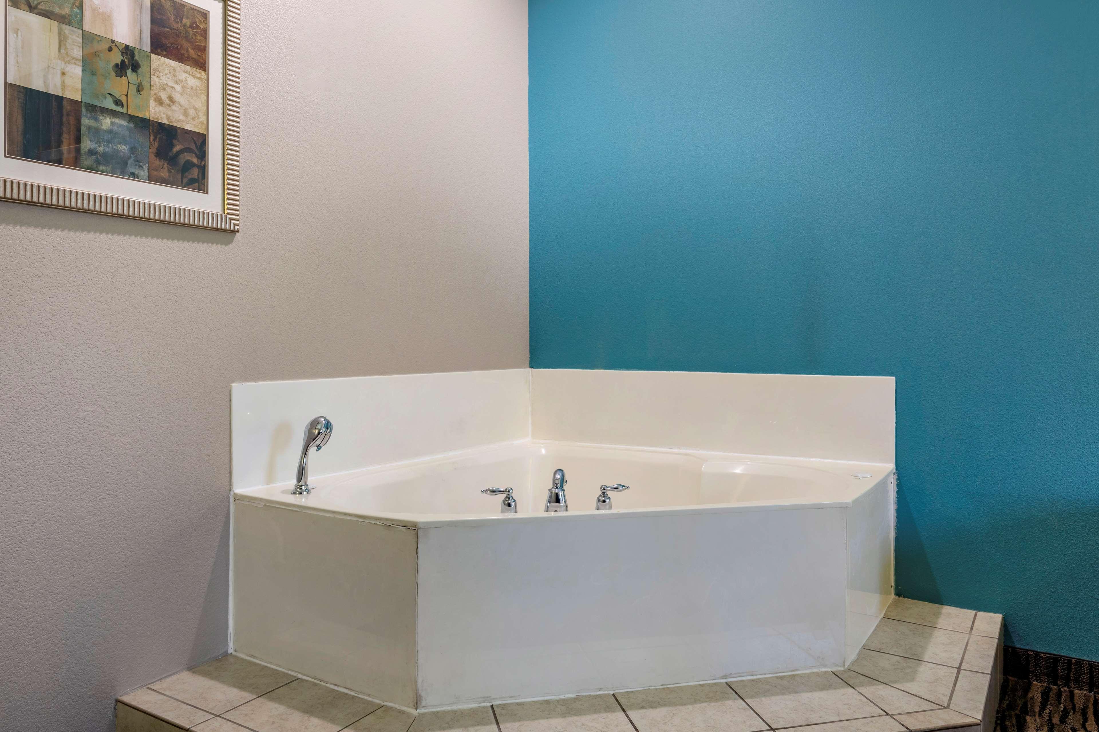 Best Western Mineola Inn Экстерьер фото