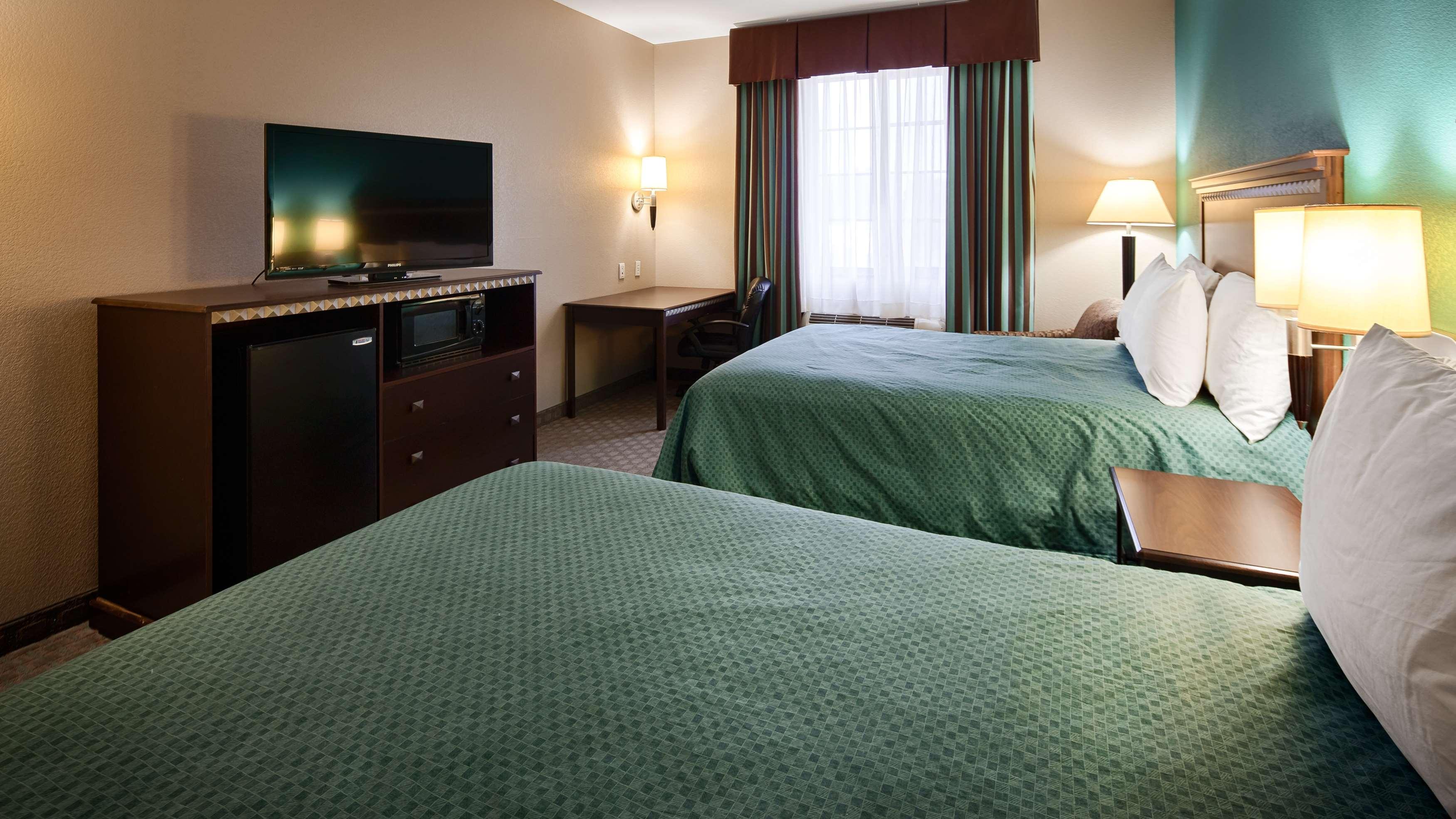 Best Western Mineola Inn Экстерьер фото