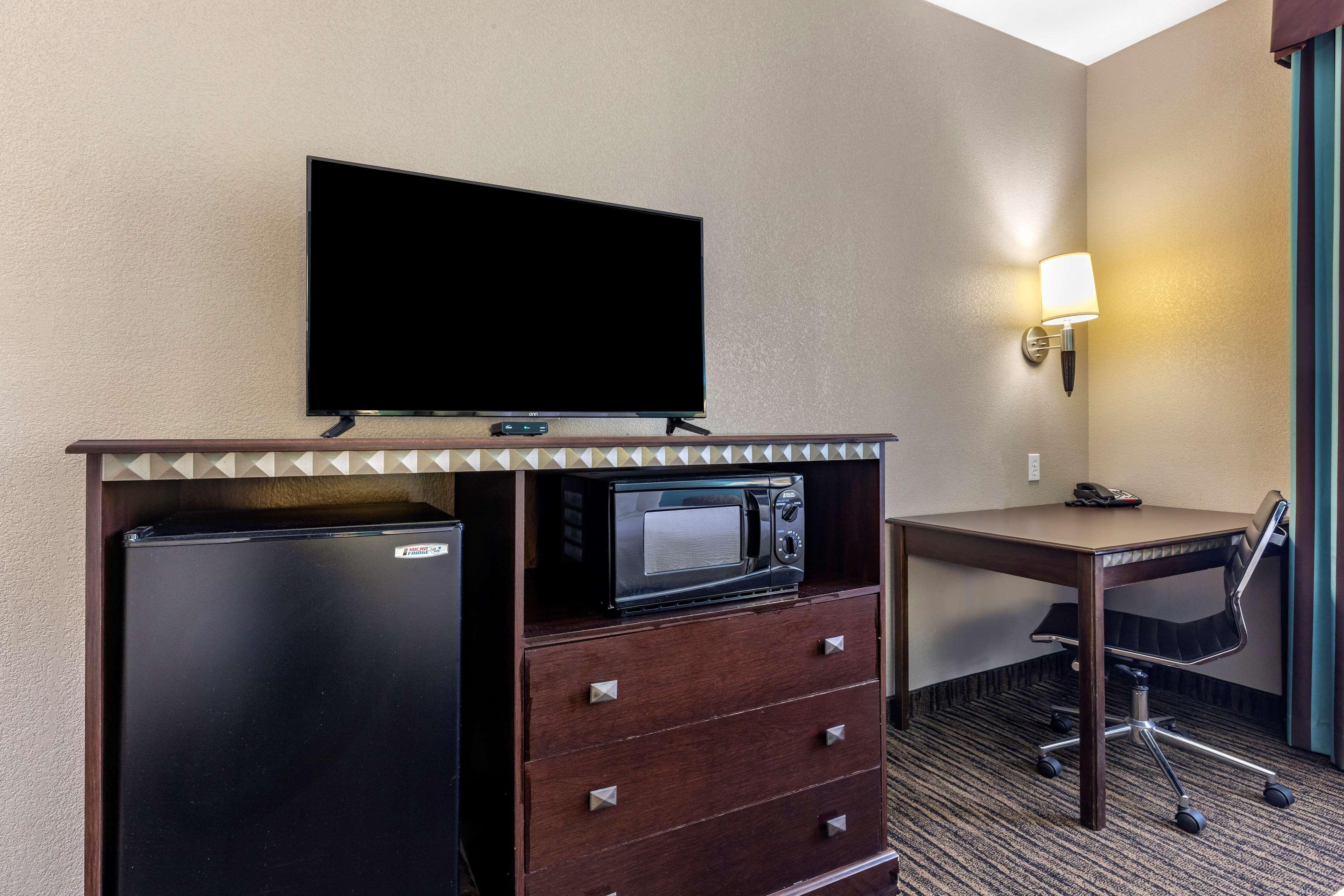 Best Western Mineola Inn Экстерьер фото