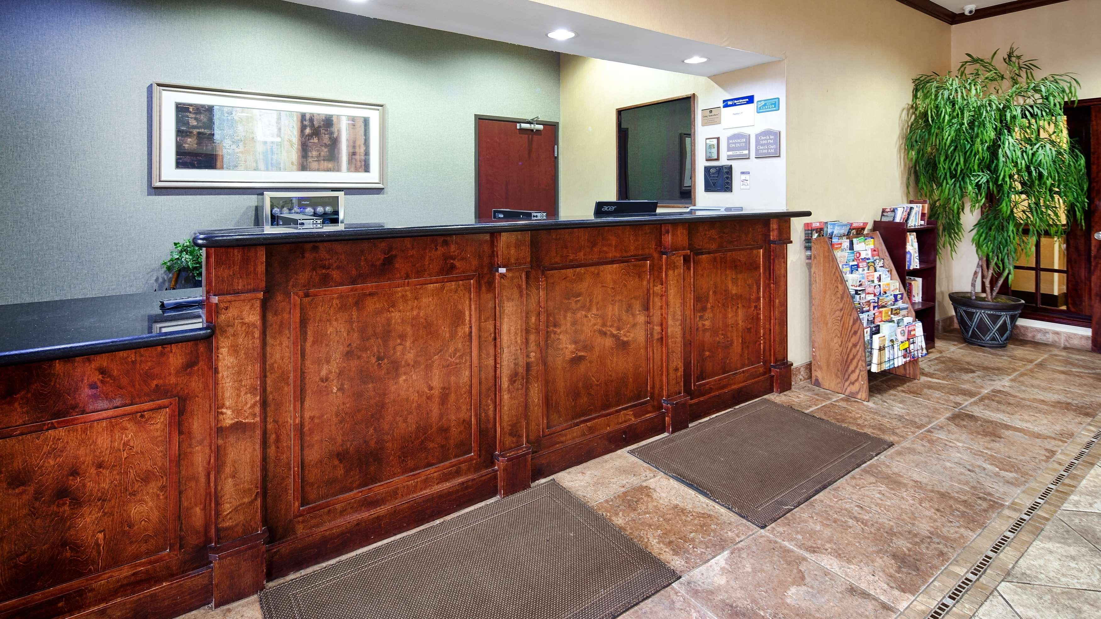 Best Western Mineola Inn Экстерьер фото