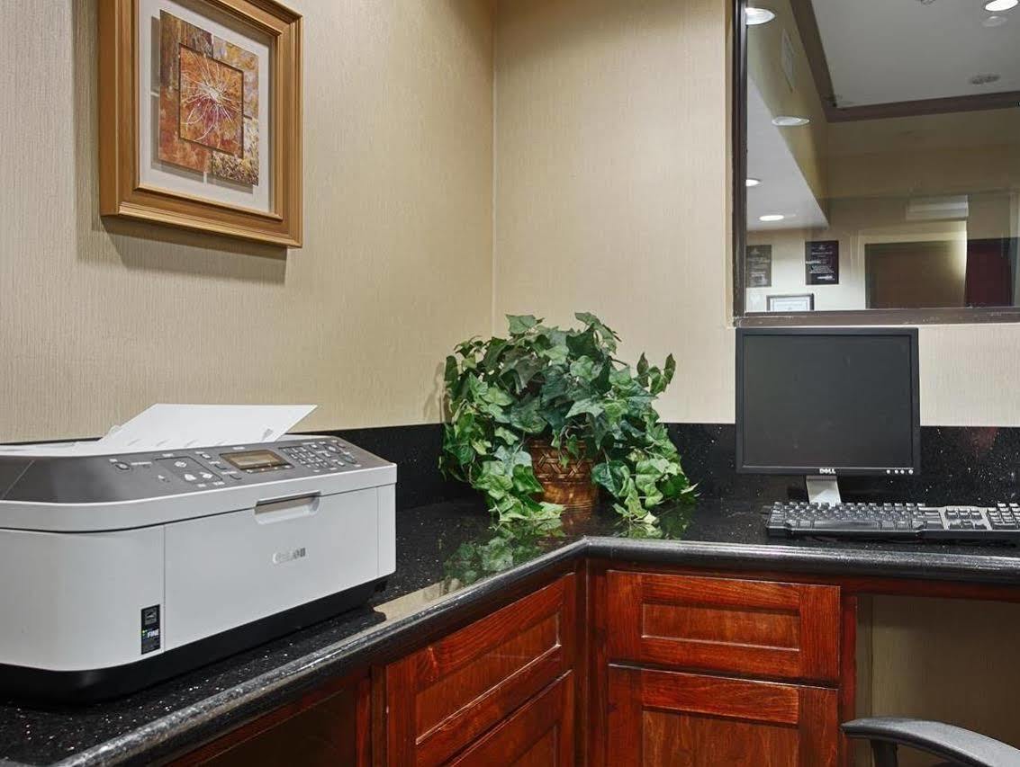 Best Western Mineola Inn Экстерьер фото